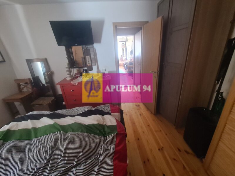 Apartament cu 2 camere de vanzare in Azuga - Zona Partia de Schi