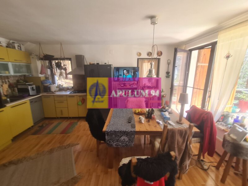 Apartament cu 2 camere de vanzare in Azuga - Zona Partia de Schi