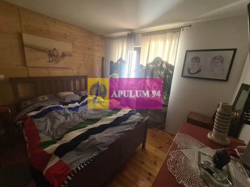 Apartament cu 2 camere de vanzare in Azuga - Zona Partia de Schi
